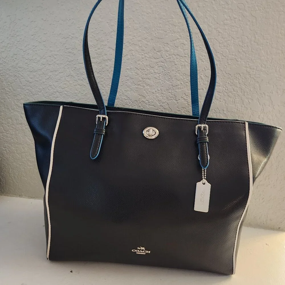 Coach c582 38323